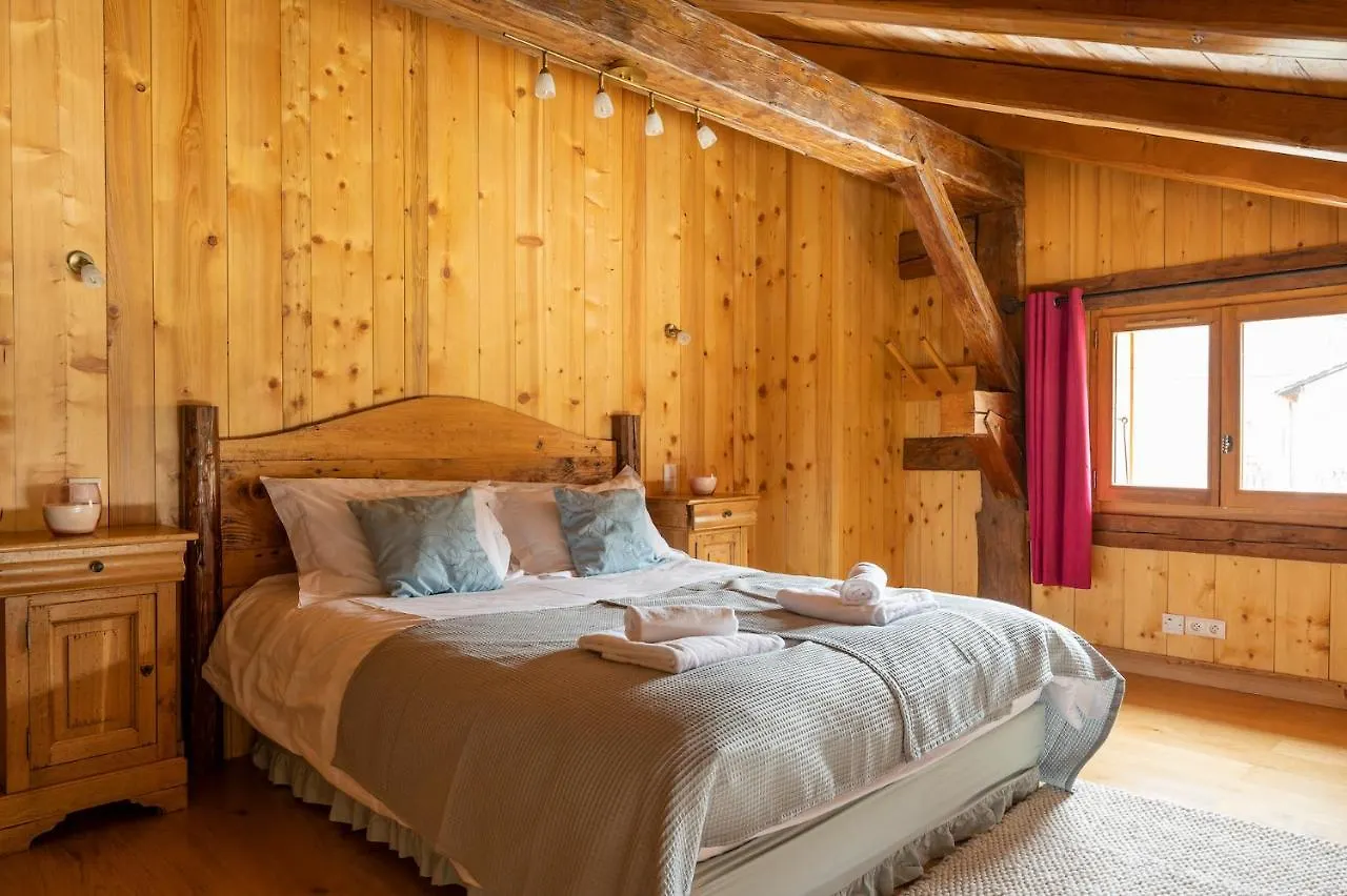Chalet Grand Togadere Les Gets France