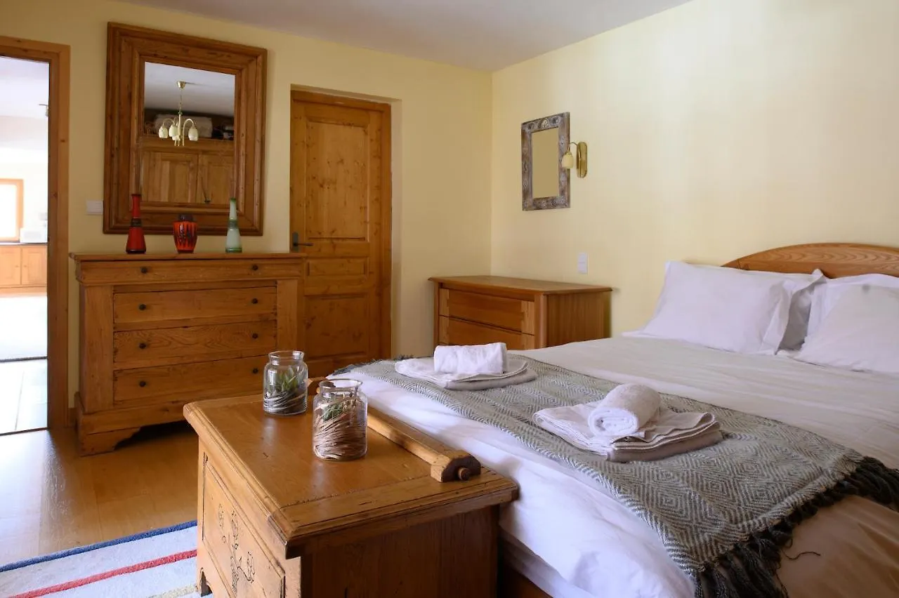 Chalet Grand Togadere Les Gets